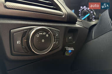 Седан Ford Fusion 2018 в 