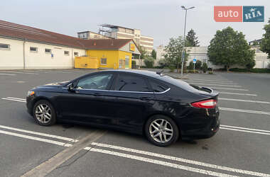 Седан Ford Fusion 2013 в 