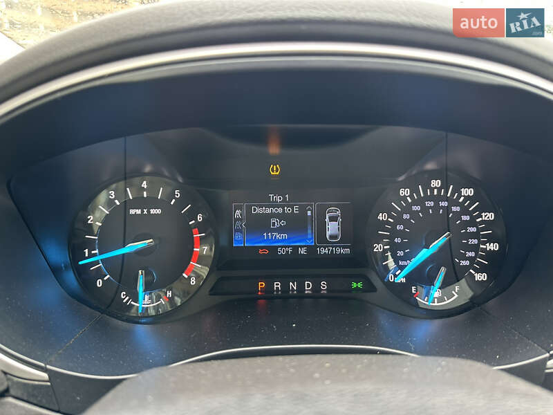 Седан Ford Fusion 2015 в Киеве