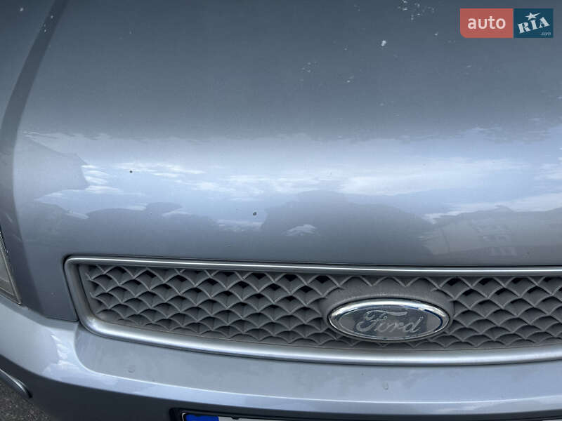 Хэтчбек Ford Fusion 2005 в Киеве