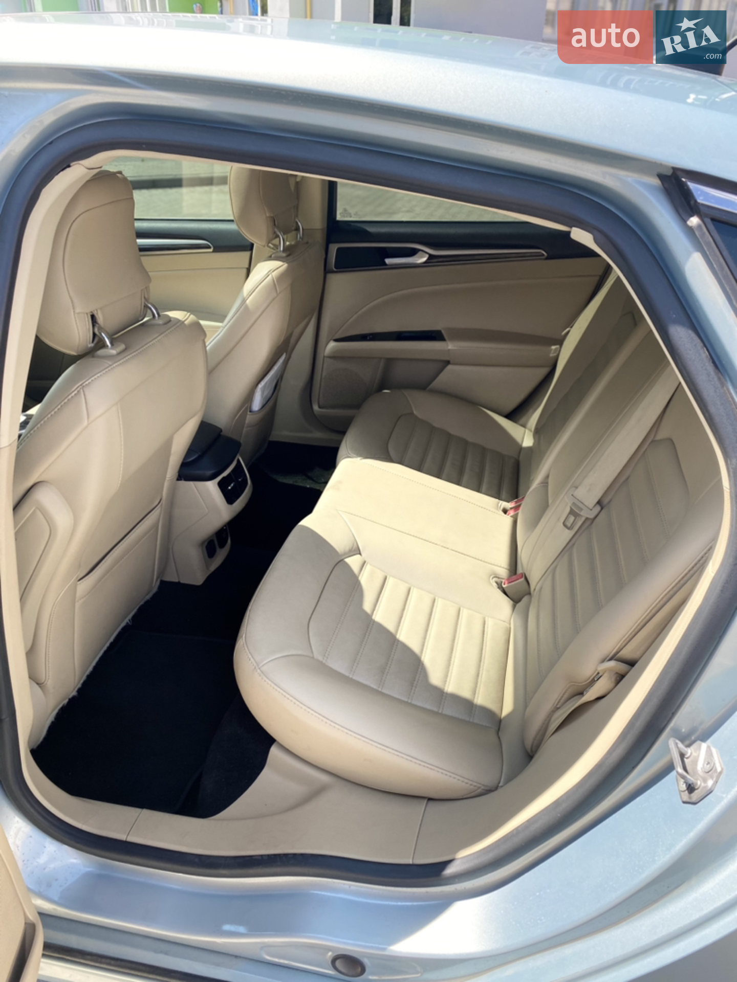 2014 Ford Fusion - мініатюра 11