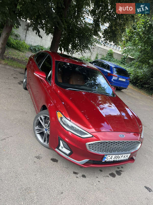Ford Fusion 2019