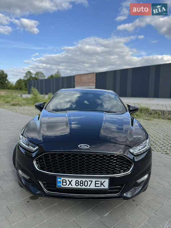 Седан Ford Fusion 2015 в Хмельницькому