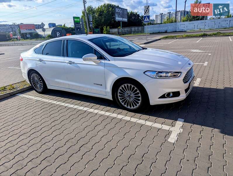 Седан Ford Fusion 2013 в Киеве