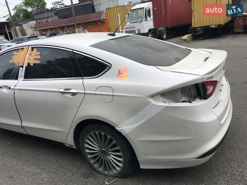 Седан Ford Fusion 2013 в Киеве
