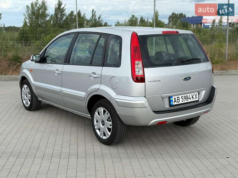 Хэтчбек Ford Fusion 2009 в Виннице