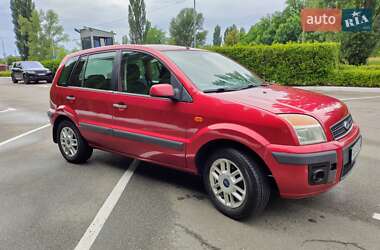 Хэтчбек Ford Fusion 2008 в 