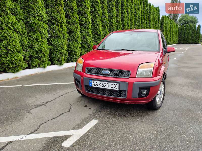 Хэтчбек Ford Fusion 2008 в Киеве фото 7 Хэтчбек Ford Fusion 2008 в Киеве