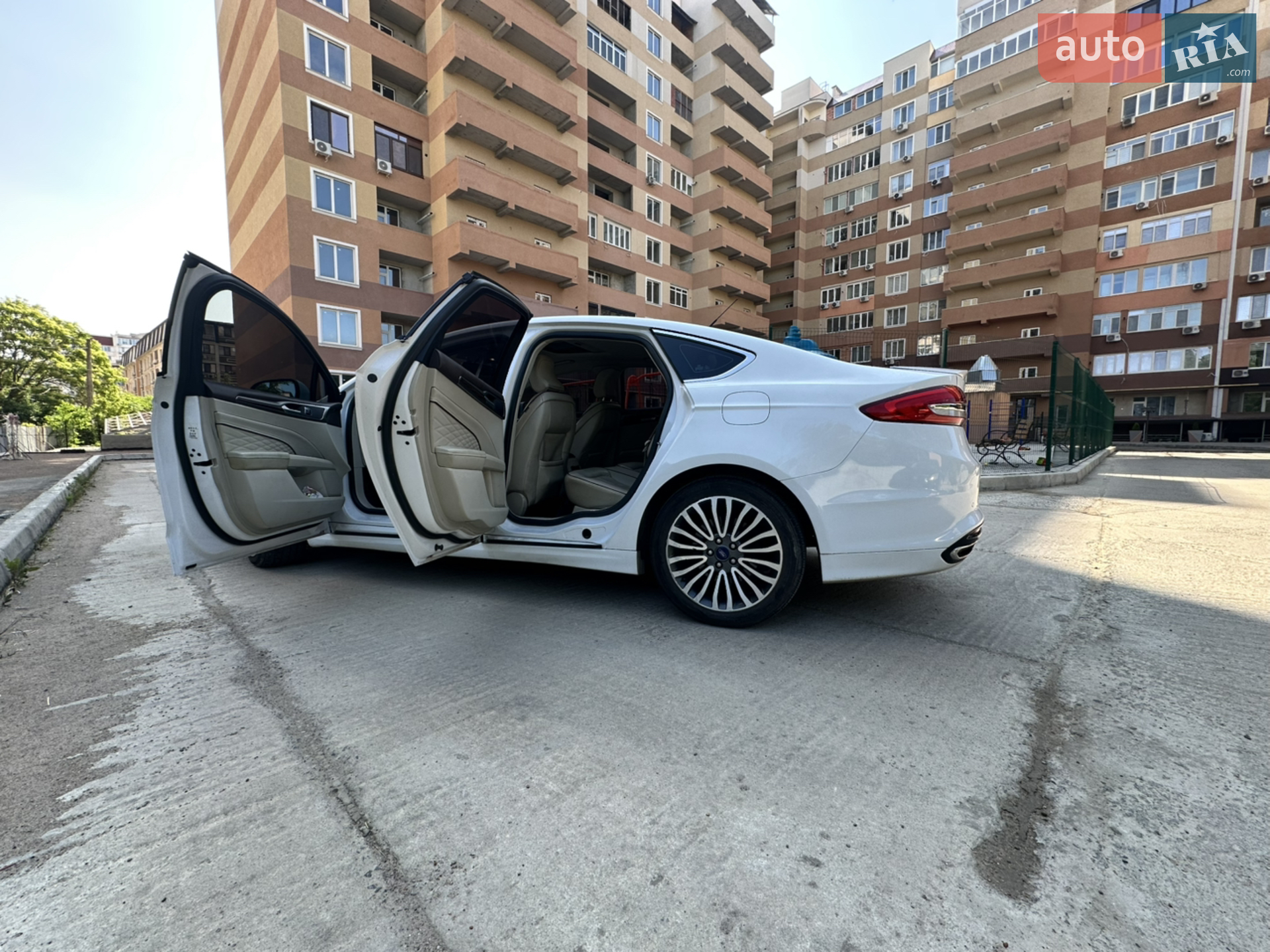 2017 Ford Fusion - мініатюра 6