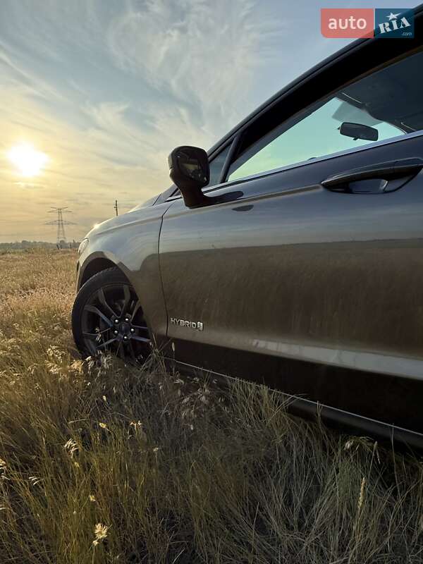 Седан Ford Fusion 2018 в Одесі
