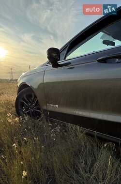 Седан Ford Fusion 2018 в 