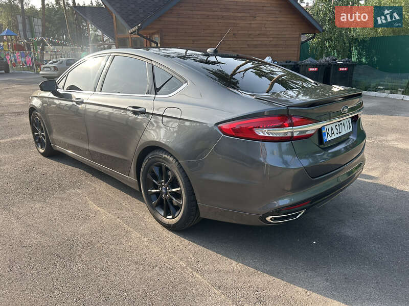 Седан Ford Fusion 2016 в Василькове