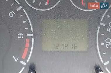 Хэтчбек Ford Fusion 2010 в 