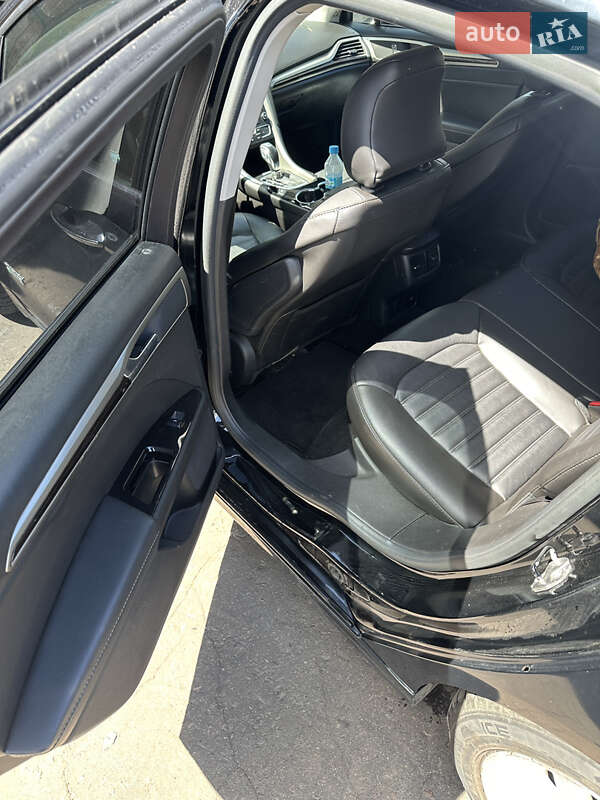 Седан Ford Fusion 2015 в Броварах