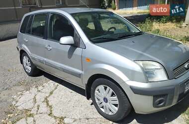 Хэтчбек Ford Fusion 2006 в 