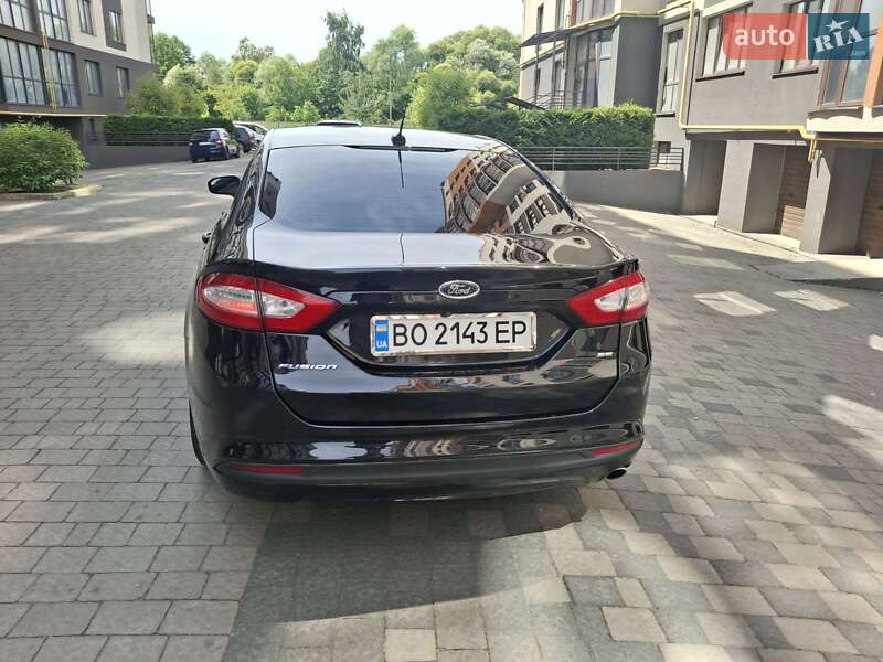 Седан Ford Fusion 2015 в Ивано-Франковске