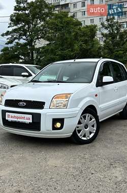 Хетчбек Ford Fusion 2010 в Сумах