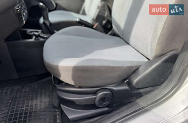 Хэтчбек Ford Fusion 2008 в 