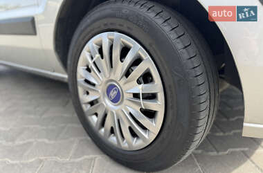 Хэтчбек Ford Fusion 2008 в 