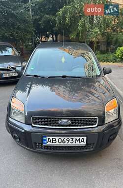 Хэтчбек Ford Fusion 2006 в 