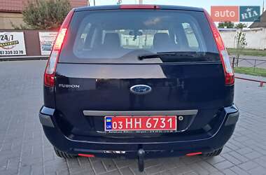 Хэтчбек Ford Fusion 2006 в 