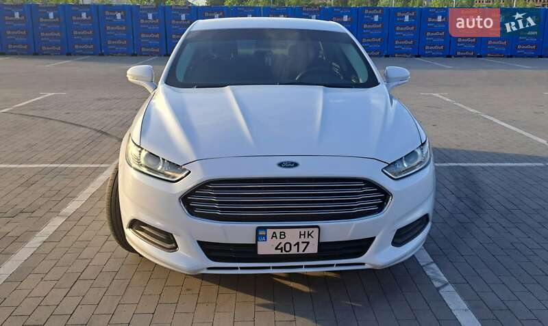 Седан Ford Fusion 2014 в Виннице