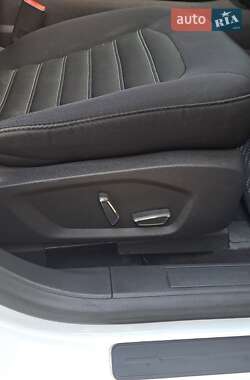 Седан Ford Fusion 2014 в 