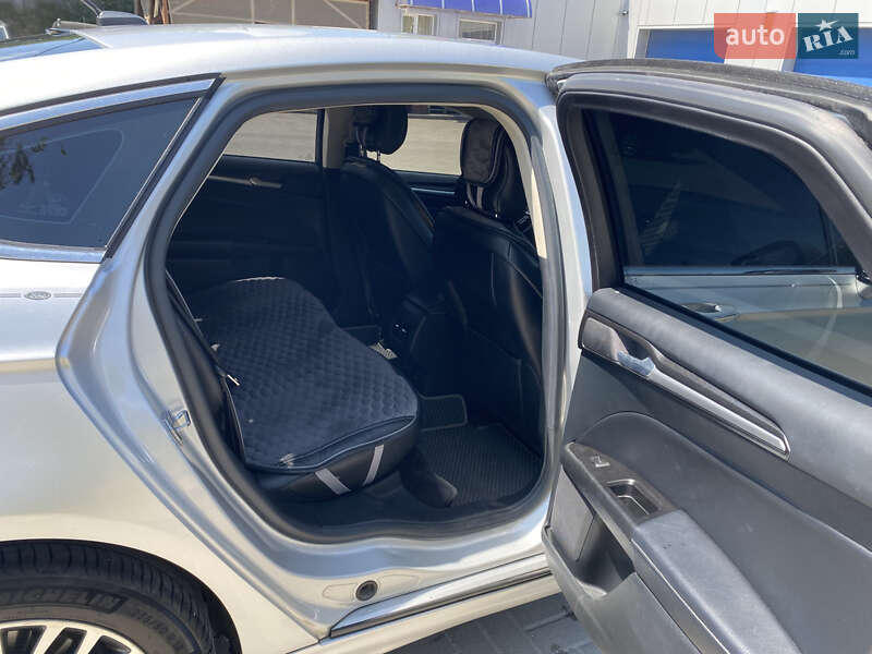 Седан Ford Fusion 2016 в Тернополе фото 10 Седан Ford Fusion 2016 в Тернополе