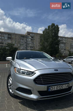 Седан Ford Fusion 2014 в 