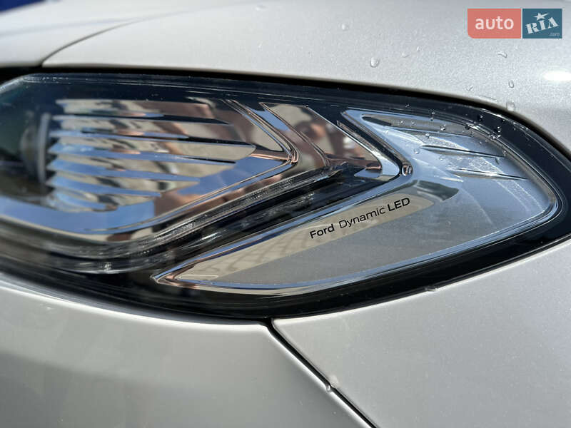 Седан Ford Fusion 2013 в Хусте