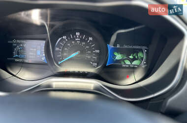 Седан Ford Fusion 2013 в 