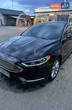 Седан Ford Fusion 2018 в Жашкове