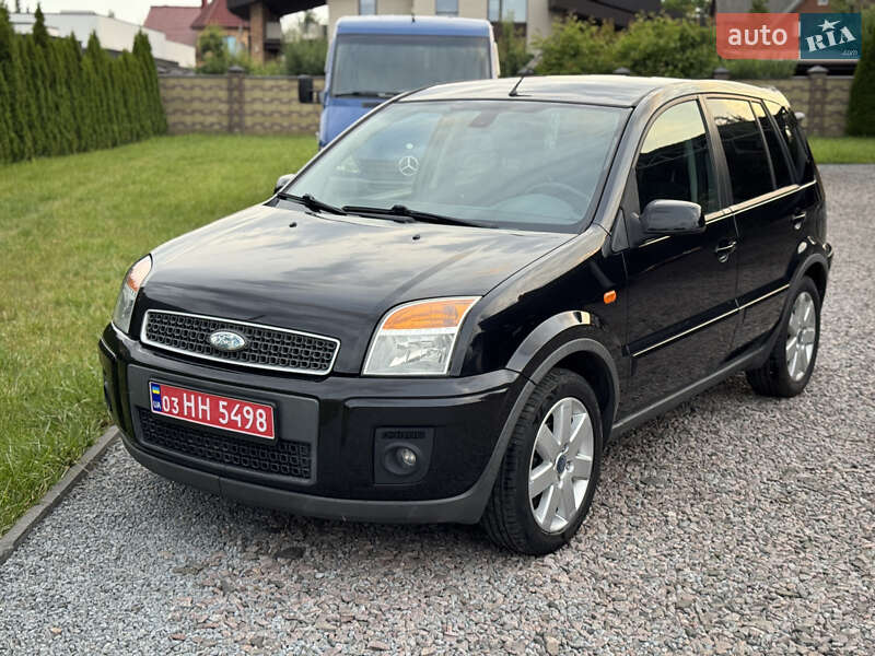 Хетчбек Ford Fusion 2008 в Луцьку