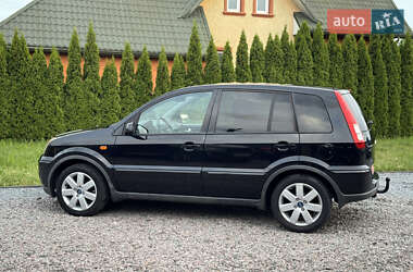 Хэтчбек Ford Fusion 2008 в 
