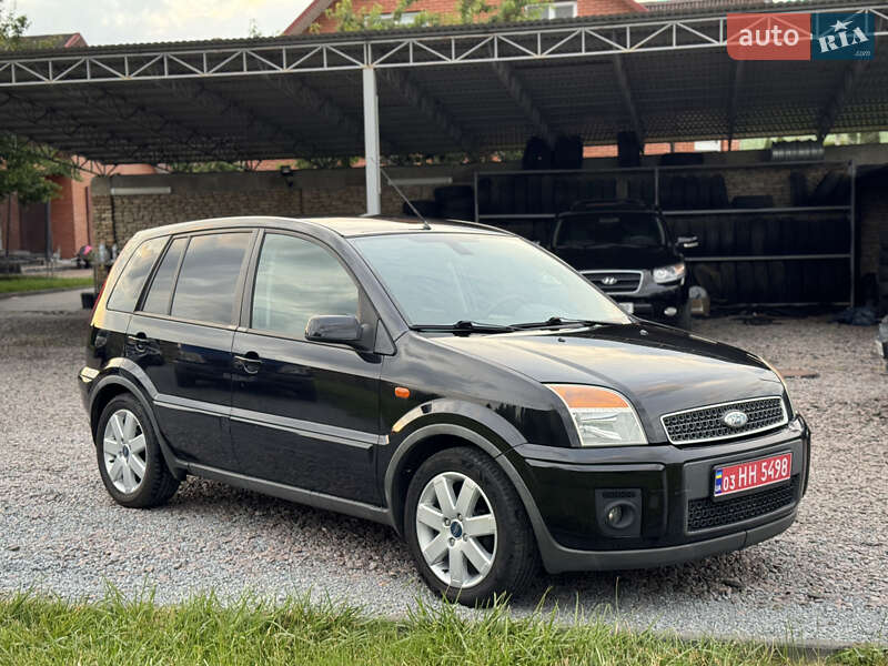 Хетчбек Ford Fusion 2008 в Луцьку