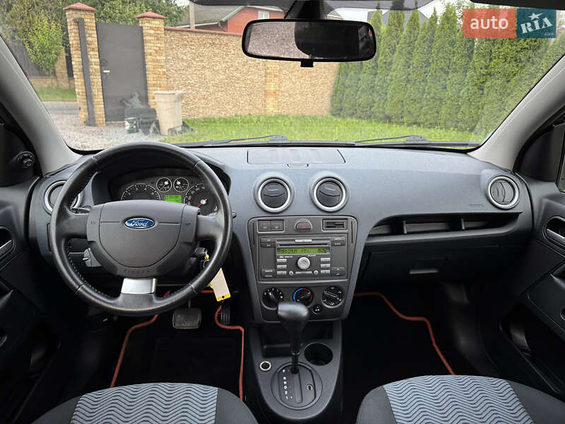 Хетчбек Ford Fusion 2008 в Луцьку