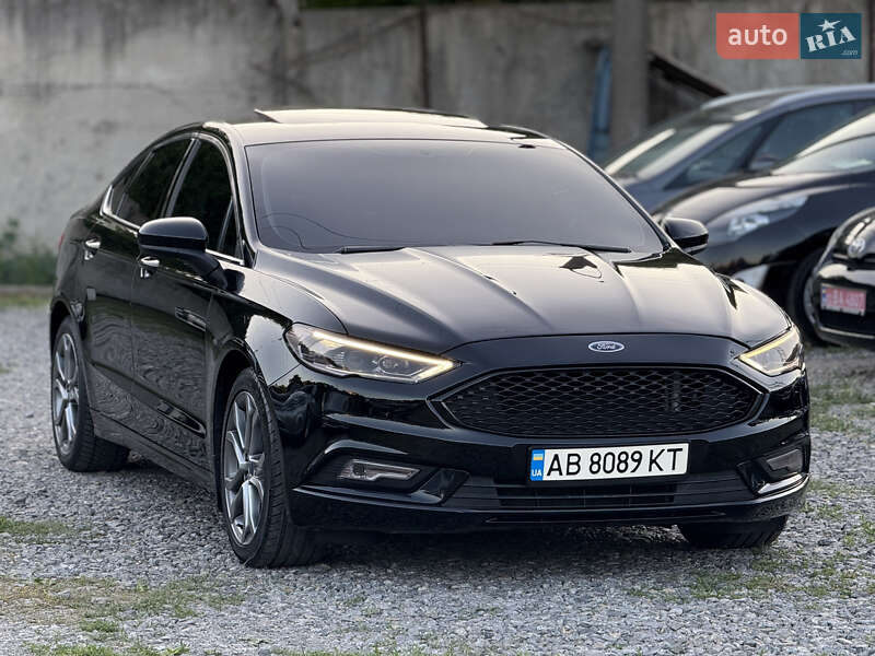 Седан Ford Fusion 2016 в 