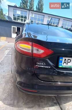 Седан Ford Fusion 2014 в 
