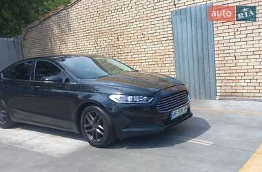 Седан Ford Fusion 2014 в 