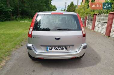 Хэтчбек Ford Fusion 2007 в 