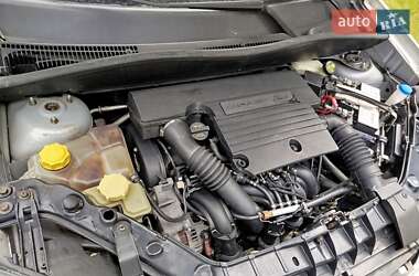Хэтчбек Ford Fusion 2007 в 