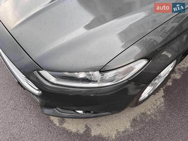 Седан Ford Fusion 2015 в Чернигове