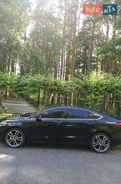 Седан Ford Fusion 2020 в 