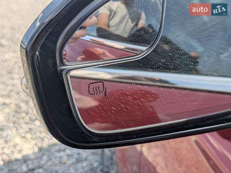 Седан Ford Fusion 2016 в Львове