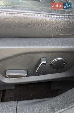 Седан Ford Fusion 2016 в 