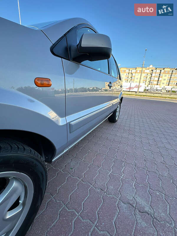Хэтчбек Ford Fusion 2010 в Виннице