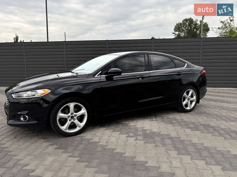 Седан Ford Fusion 2016 в Киеве
