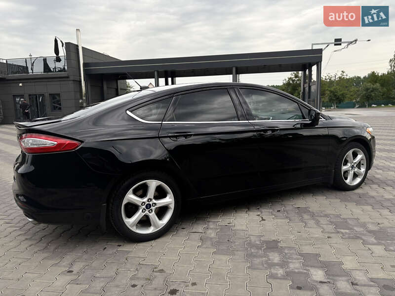 Седан Ford Fusion 2016 в Киеве