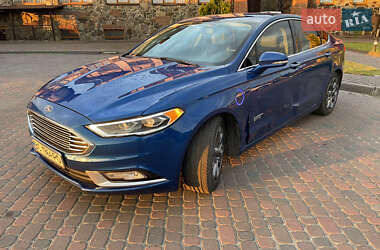Седан Ford Fusion 2016 в Львові
