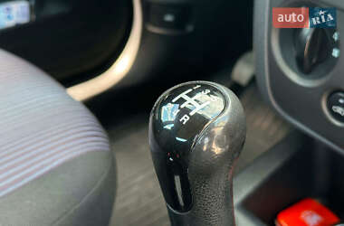 Хэтчбек Ford Fusion 2007 в 